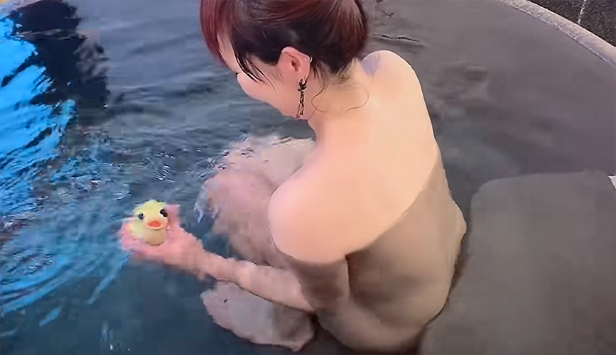 風呂　夫婦　乳首 