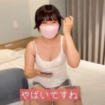 メントスコーラ パンチラ 真昼間の路上でパンツ脱がしてま○こにメントスコーラをブチかますドッキリ企画【キングラビッツ】