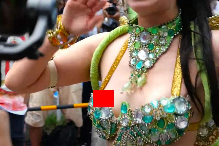 夏祭り　ポロリ　乳首 第22回民家園通り商店会夏まつり】乳輪？それともニプレス？サンバダンサーの