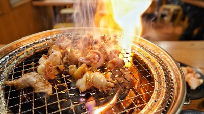 【速報】 クーラーガンガンで窓締切って焼肉！→ 男女 12人救急搬送