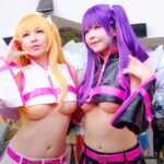 下乳露出し過ぎて完全に乳首の位置までオッパイ見えてる台湾の爆乳コスプレイヤー！