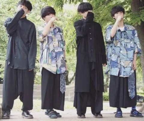 【画像】 Z世代の夏コーデがヤバイｗｗｗｗｗｗｗｗｗｗｗ