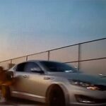 【悲報】高速道路の路肩でションベンしてた女性、撮られて晒されてしまう....（動画有）