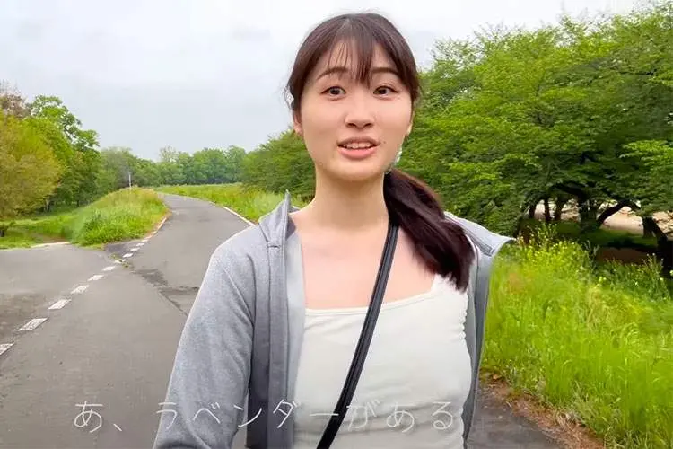 ノーブラ散歩系Youtuberとしてはもはやベテランな無加工エロ系Youtuber【めぐ】