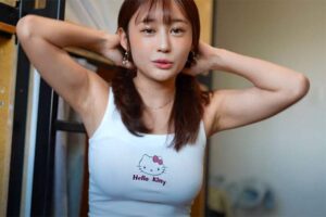 元・大手ノーブア散歩系Youtuberだったまっかさん、現在はLAで留学してるらしい(ノーブラで)【macca 마카 麻卡 channel】