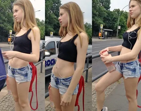 【画像】 ドイツの女子高生さん、とんでもない格好で街を練り歩いてしまうｗｗｗｗｗｗｗｗｗ