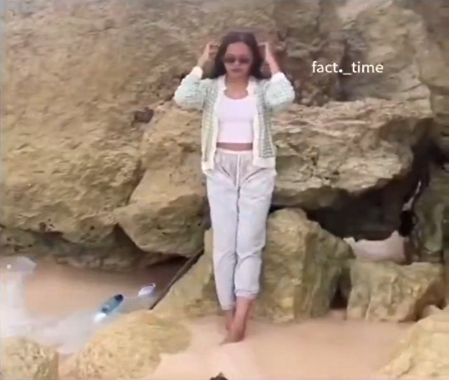 【恐怖映像】 インスタ女子、海面が10秒で1.5m上昇する事を知らずこうなる…
