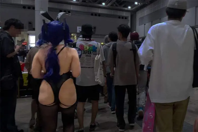 【C106】夏コミを歩き回る動画を大量に投稿しているYoutubeチャンネル