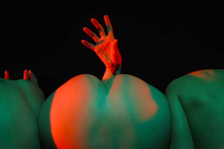 【芸術動画】全裸ででんぐり返りしてみたりパンスト被ってみたり...なコンテンポラリーダンス