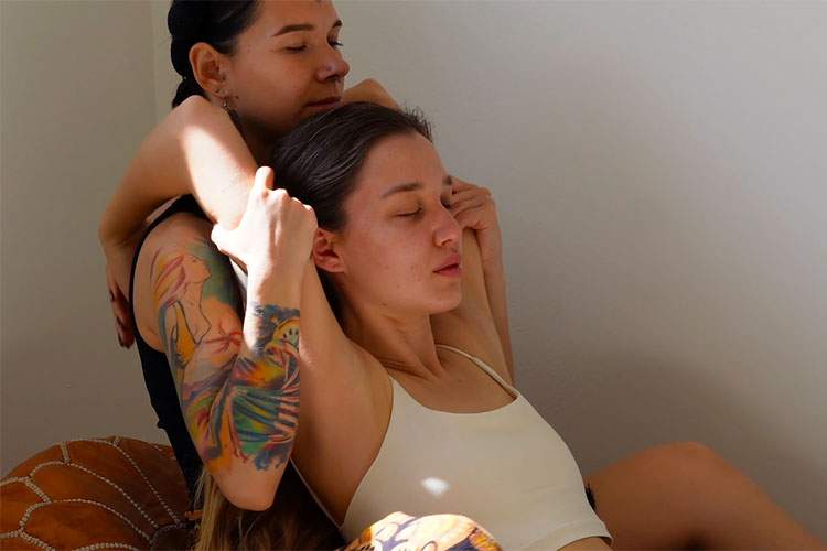 【1時間20分】女性同士の密着マッサージ施術フル動画