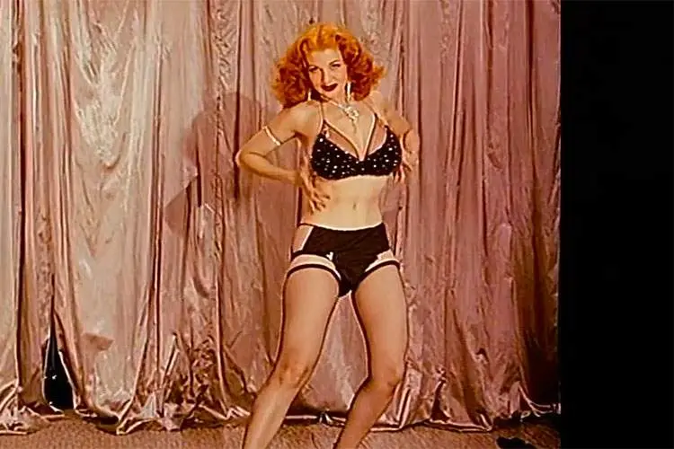 【だしぬけレトロ】Bettie Pageさんと言う有名モデルによるオールドアメリカンな雰囲気のセクシーバーレスク風味動画