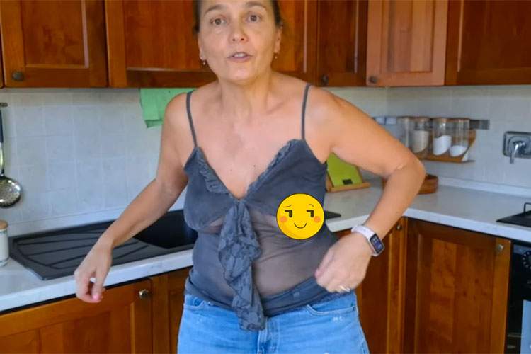 【ポロリもあるよ】垂れ巨乳熟女Youtuberが何かを熱弁している動画