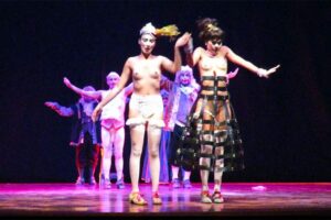 【芸術動画】おっぱい丸出し＆フェラチオシーンまである舞台