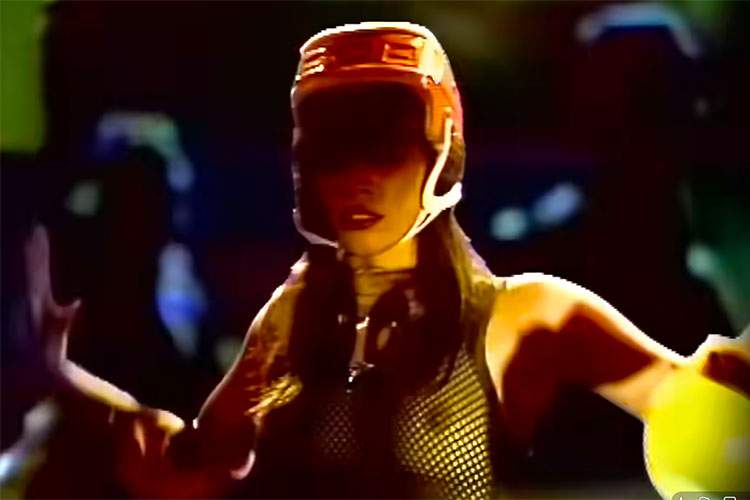 1979年に制作されたおっぱいほぼ丸出しのレトロMV【Nick Straker Band】