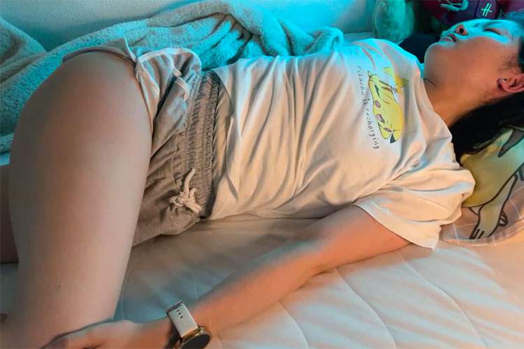 Youtubeで連日寝る様子だけをライブ配信し続けている上級者向けチャンネル【Yutori_Sleeping】