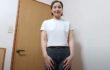 ノーブラでラジオ体操を行う人妻Youtuber【サレ妻きょうこ】